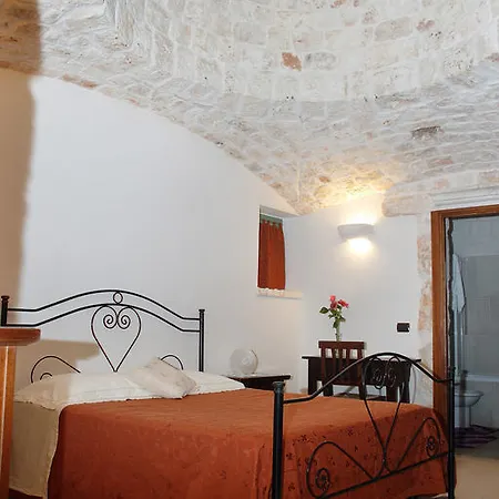 Trulli Boccadoro Ostuni