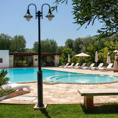 Trulli Boccadoro בית הארחה אוסטוני